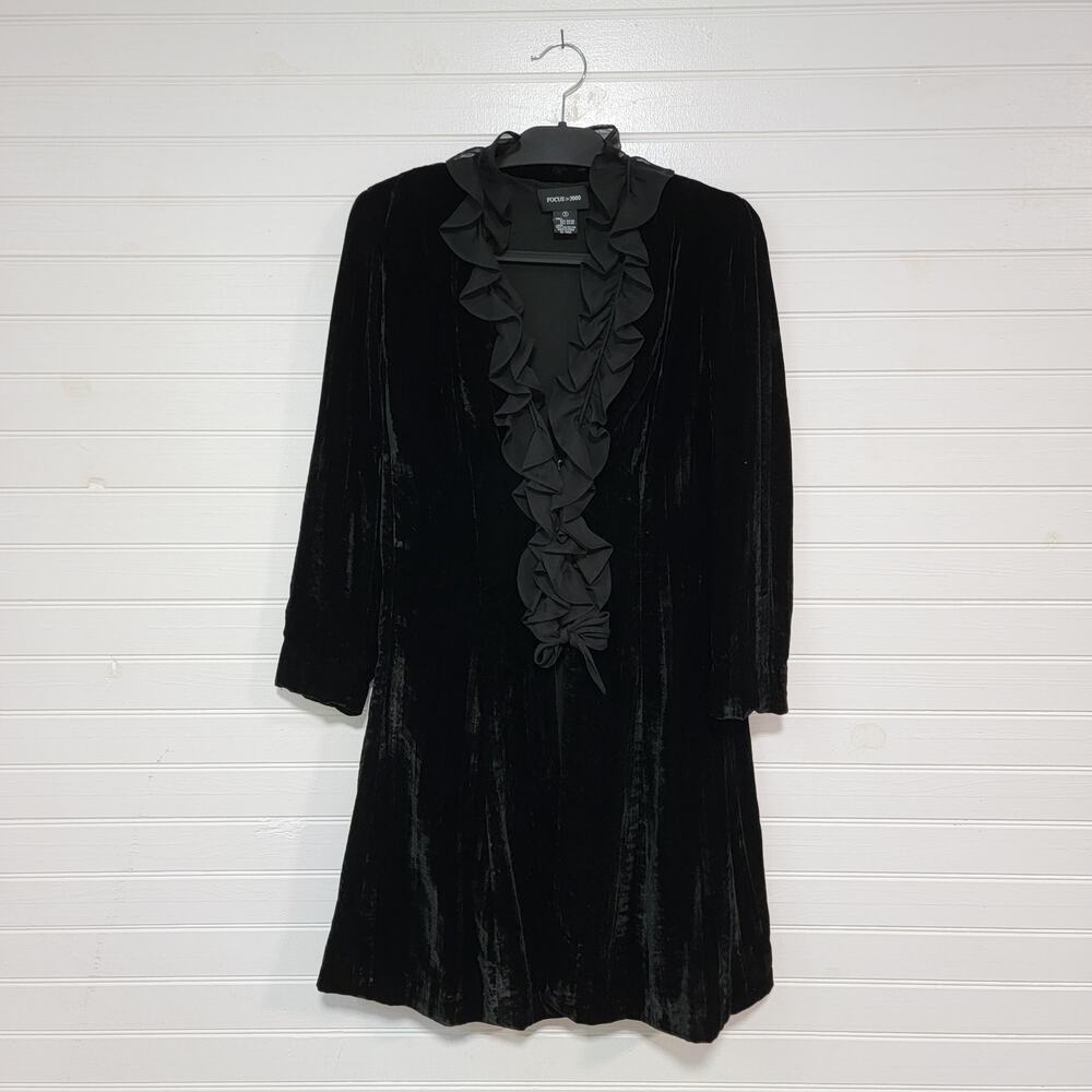 Focus Vintage Y2K Gothic Ruffle Cardigan Size 4 Velvet Whimsigoth Vamp Grunge